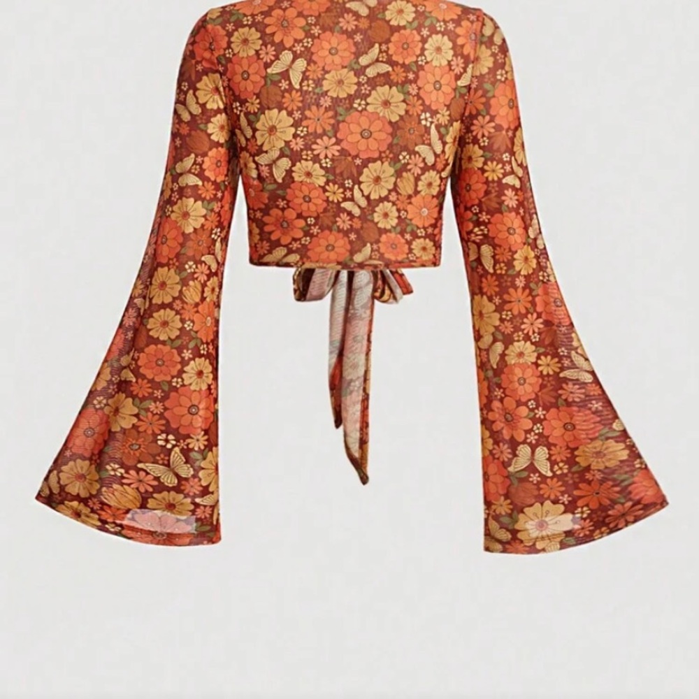 Vintage Y2K vibes Floral Bell Sleeve Tie-Front Top - Picture 2 of 5